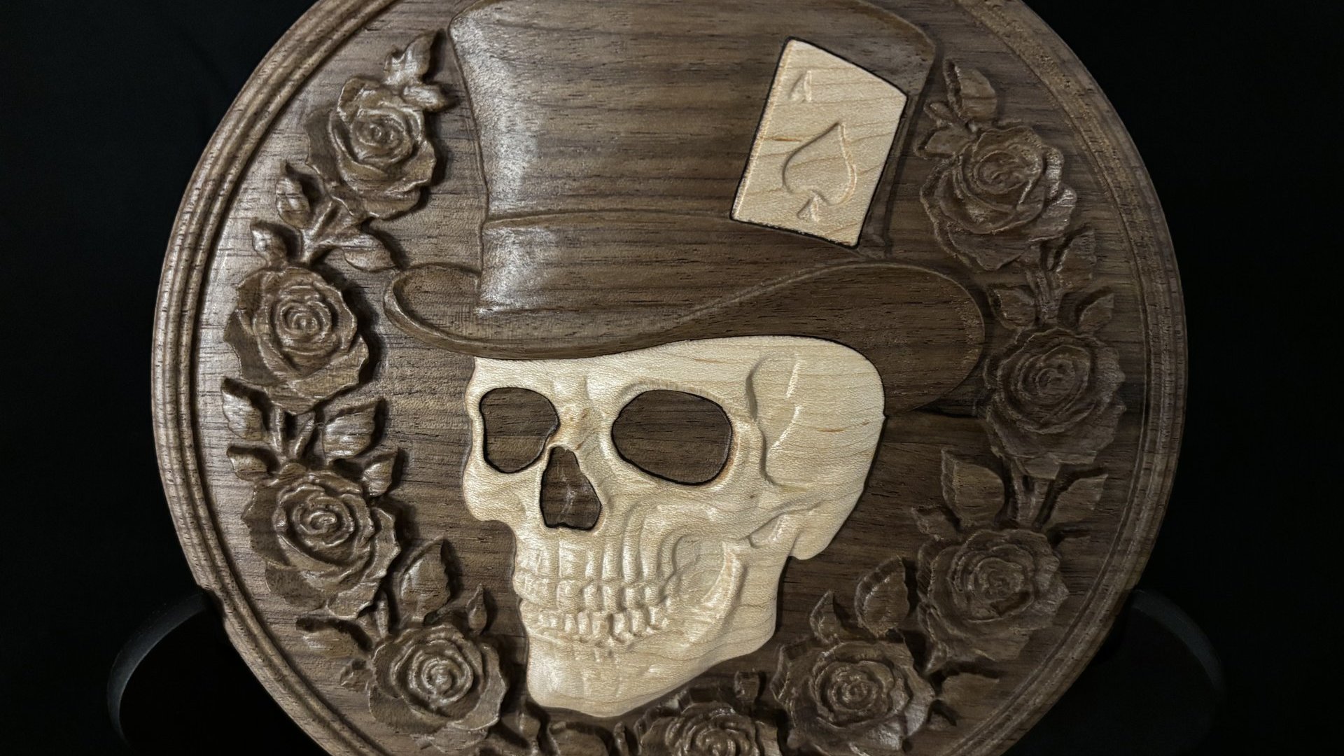 Skull & Roses Cribbage Board