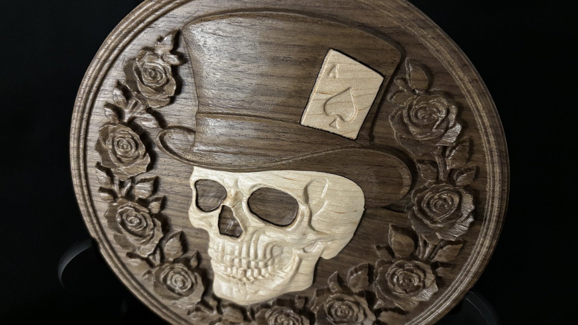 Skull & Roses Cribbage Board