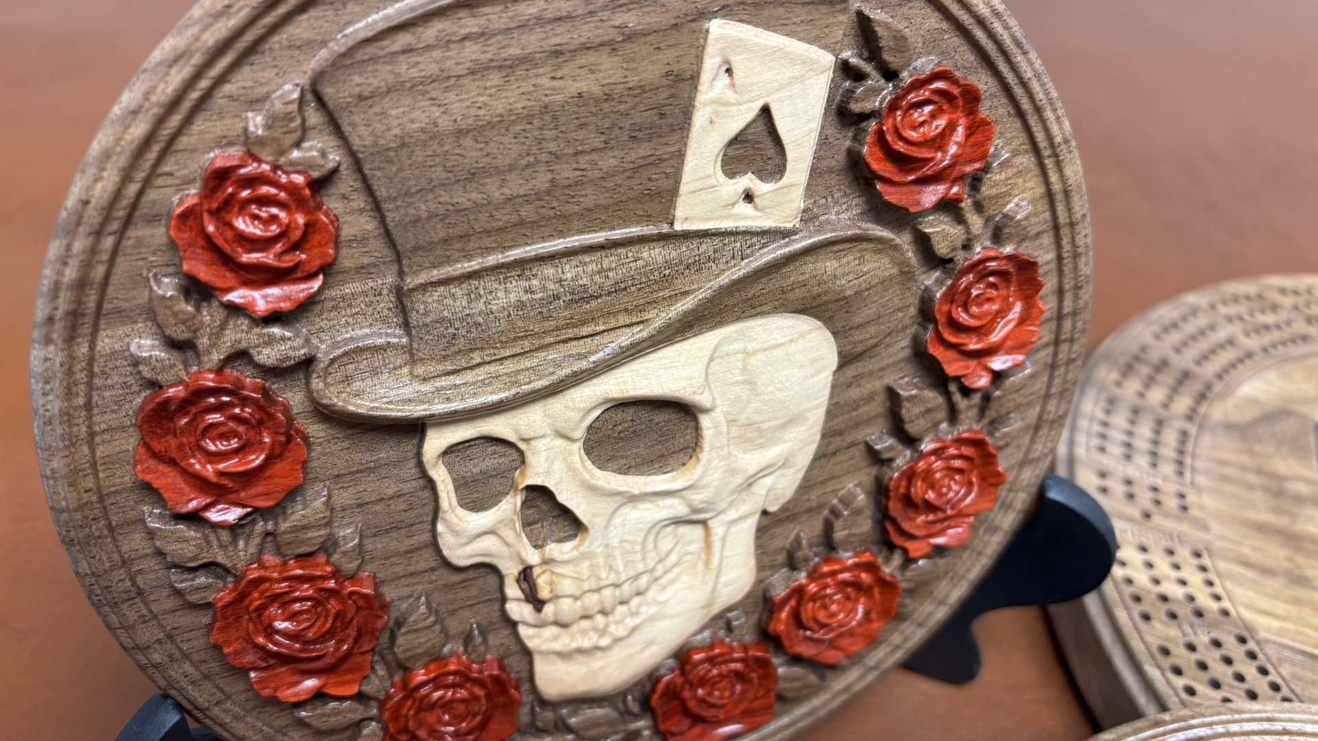 Skull & Roses Cribbage Board