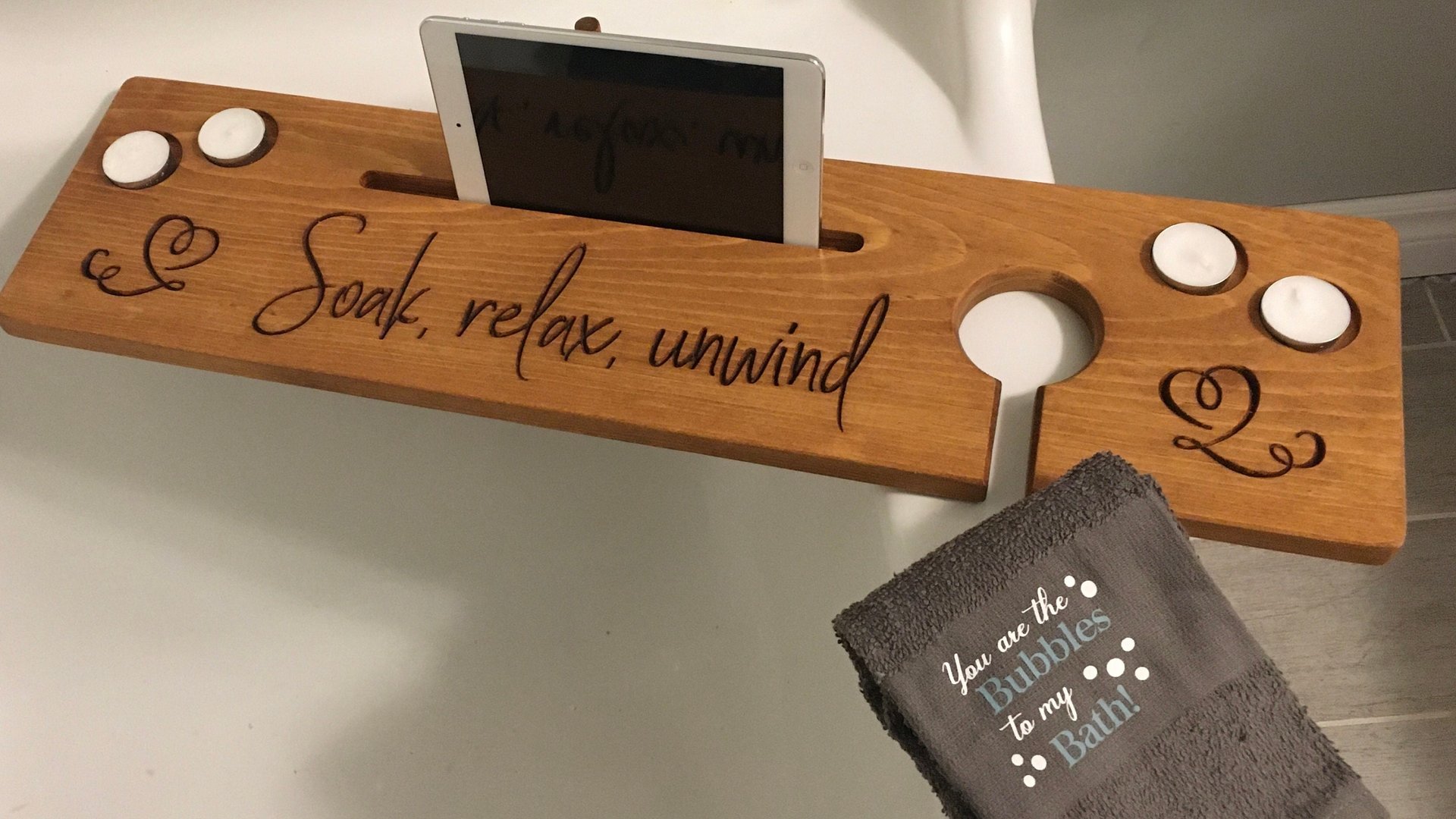 Relaxation Enhancer: Bath Tray Caddy for Spa-Like Baths