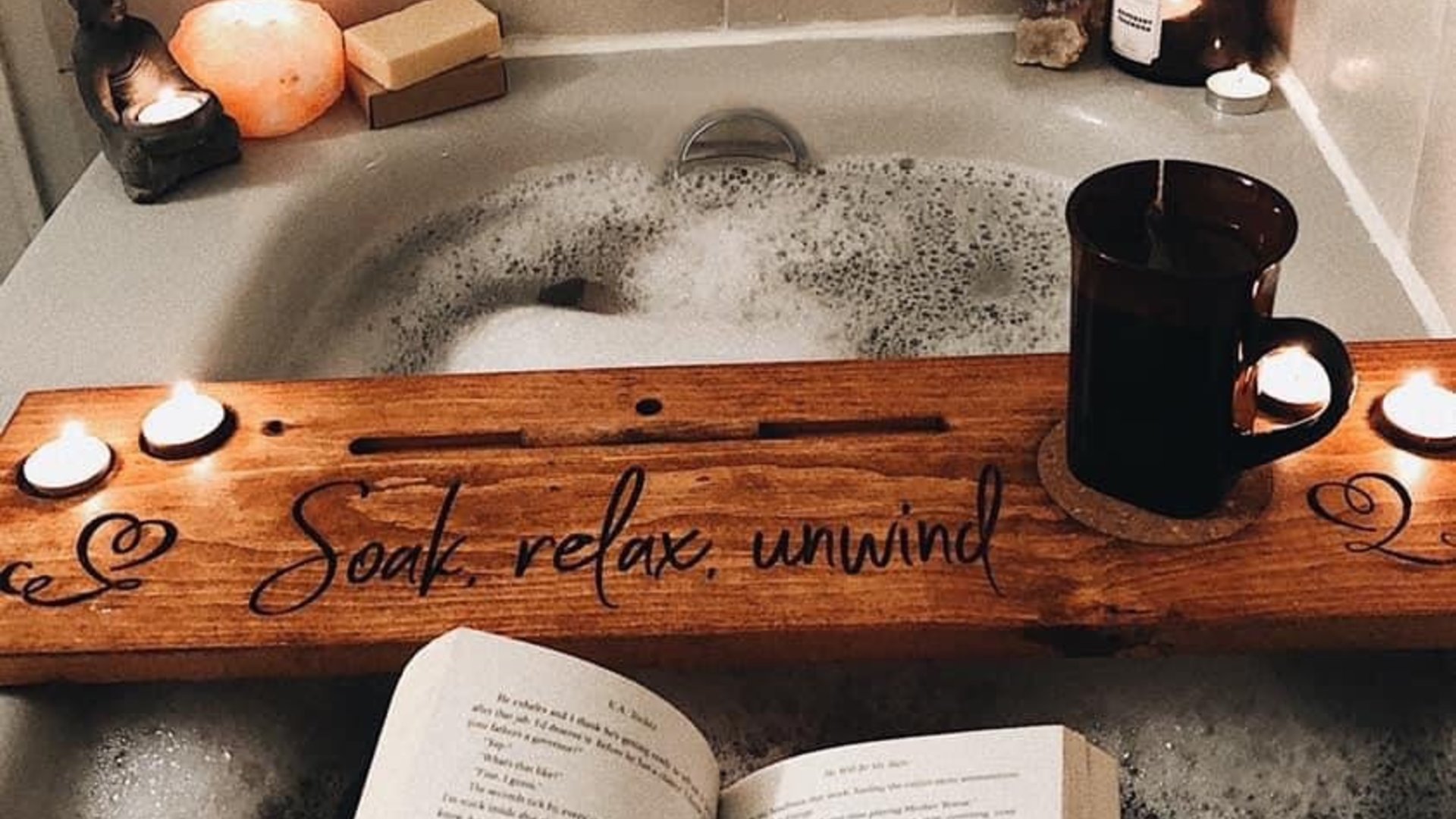 Relaxation Enhancer: Bath Tray Caddy for Spa-Like Baths