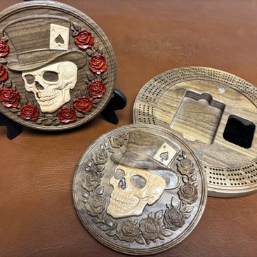 Skull & Roses Cribbage Board